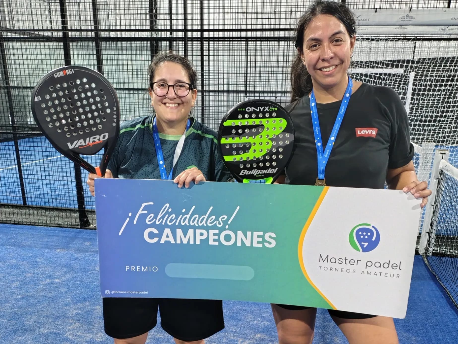 Paola Barraza & Sabrina Prouvelarie